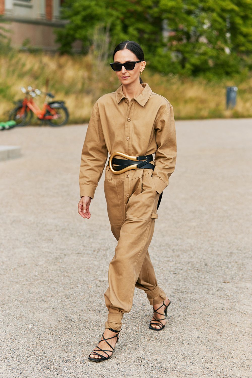 How to Style 2019's Utility Fashion Trend | Who What Wear