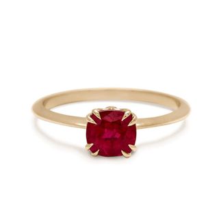 Anna Sheffield + Hazeline Knife Edge Soliatire Ring in Yellow Gold and Ruby
