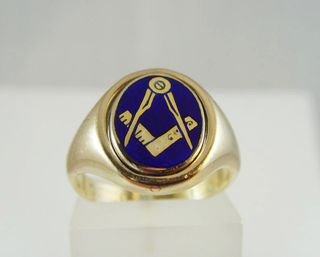 Vintage + Masonic Design Enameled Swivel 9-carat Gold Signet Ring