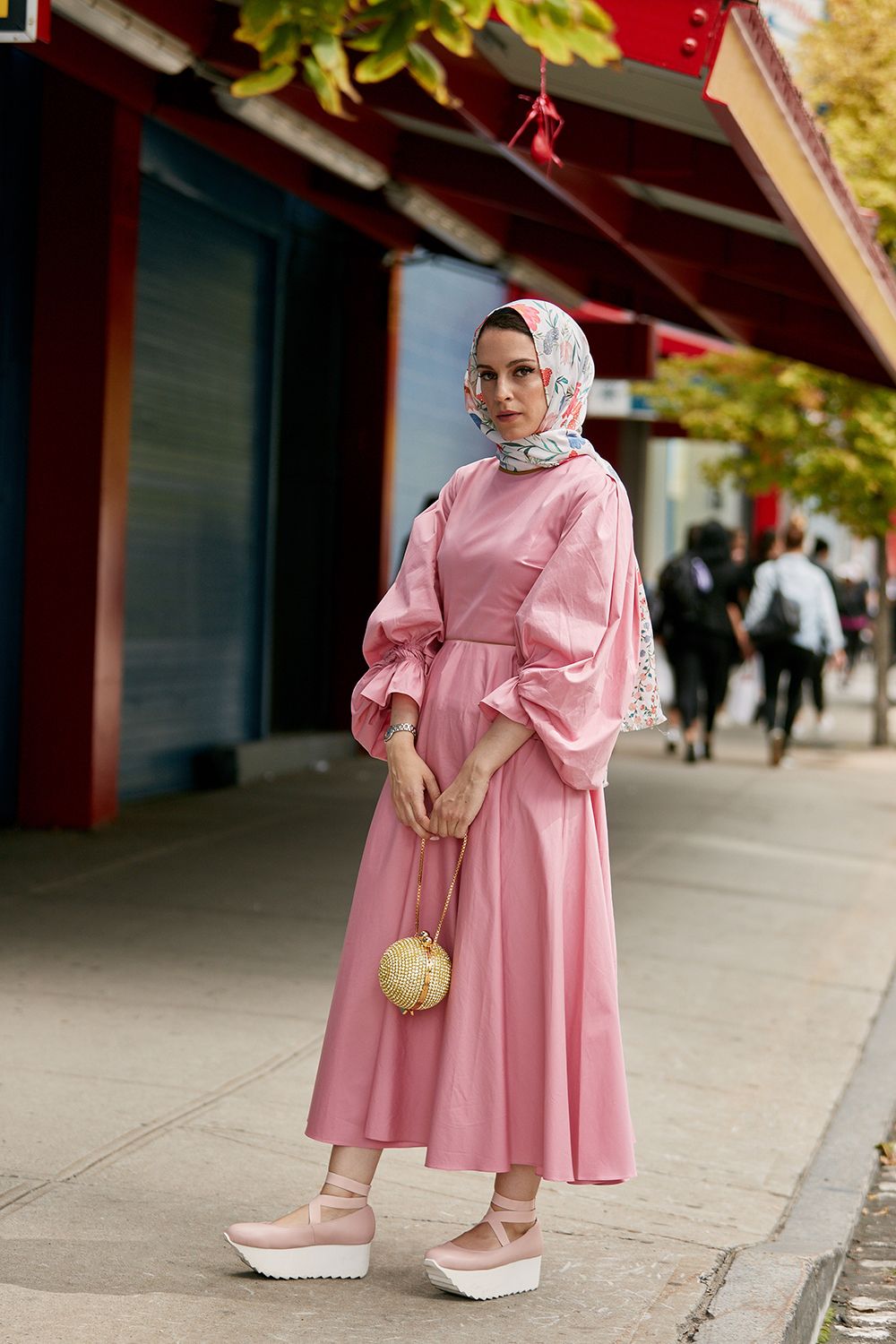 new-york-fashion-week-street-style-spring-2020-282343-1567972039972-image-1920-80.jpg