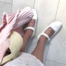 trending-flat-shoes-2019-282387-1568136806367-square