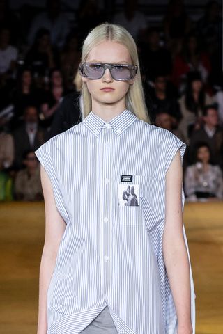 burberry-runway-show-ss20-282406-1568763515223-image