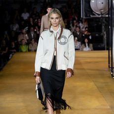 burberry-runway-show-ss20-282406-1568765198701-square