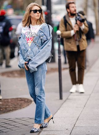 what-to-wear-with-a-jean-jacket-282421-1568227499836-image