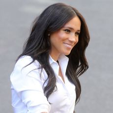 meghan-markle-smart-works-collection-282434-1568295094905-square