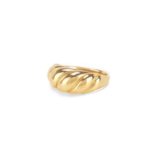 Mejuri + Croissant Dôme Ring