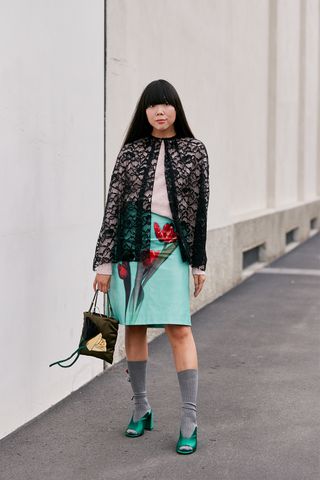 milan-fashion-week-street-style-spring-2020-282580-1568851501166-image