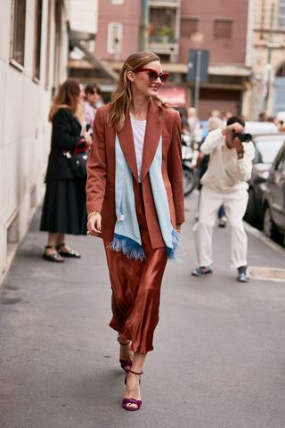 milan-fashion-week-street-style-spring-2020-282580-1568940139236-image