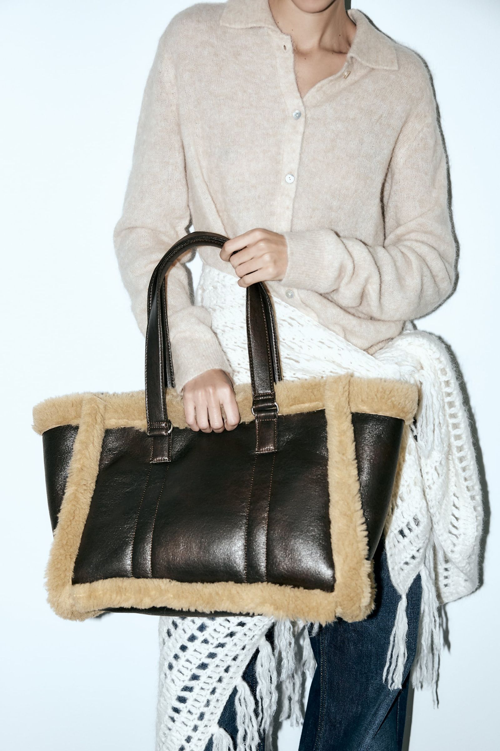 Best Shearling Handbags: Shearling Bag Trend Winter 2023 | Who What Wear