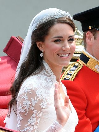 kate-middleton-hair-282704-1569410122807-main