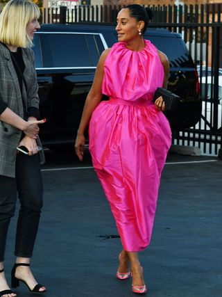 how-to-wear-bright-pink-282723-1569413822722-image