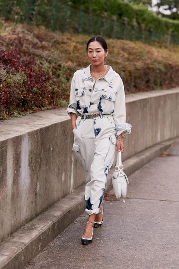 See the Latest Paris Fashion Week Street Style Spring 2020 | Who What Wear