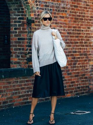 what-to-wear-with-a-midi-skirt-282780-1569582974539-image