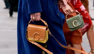 most-popular-handbags-during-fashion-week-282921-1570210092395-image