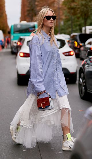 most-popular-handbags-during-fashion-week-282921-1570210095971-image