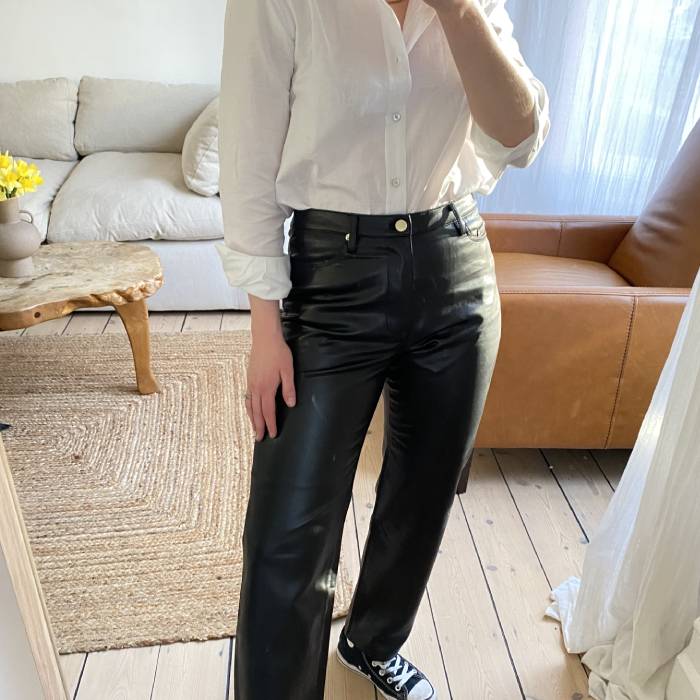 Wide-cut Leather Pants - Powder beige - Ladies