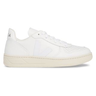 Veja + V-10 Sneaker