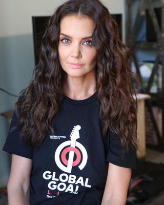 katie-holmes-beauty-products-283150-1571310644211-main