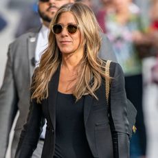jennifer-aniston-jeans-and-boots-outfit-283164-1571313382656-square