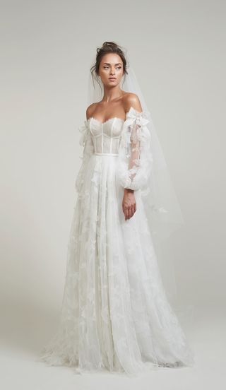 spring-wedding-dress-trends-2020-283185-1571414421206-image