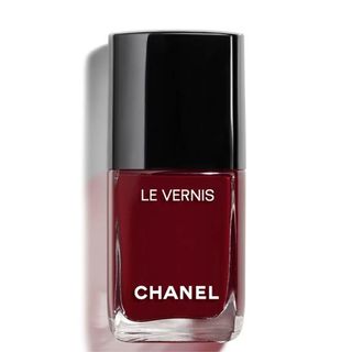 Chanel + Le Vernis Longwear Nail Color in Interdit