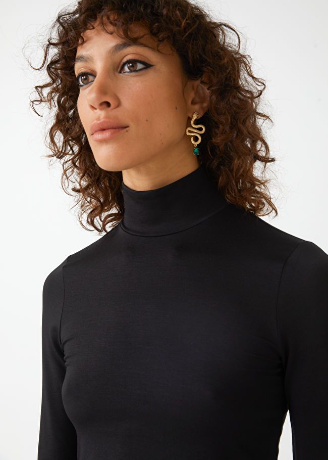 The 12 Best Turtlenecks for Women and How to Style Them | Who What Wear