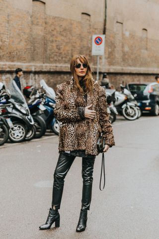 cold-weather-outfit-ideas-283445-1572372681411-image