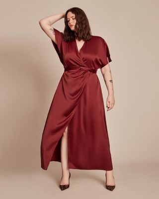 11 Honoré Collection + Precious Dress | Red