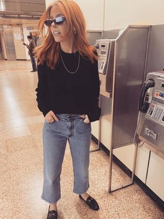 stacey-dooley-jeans-and-a-jumper-283748-1573663881873-image
