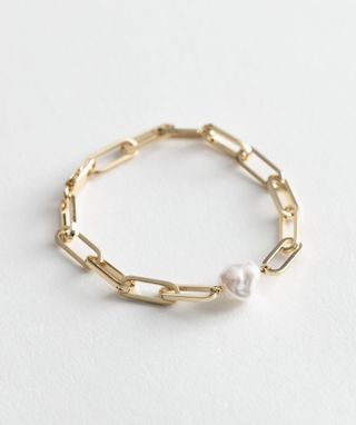 
Other Stories + Pearl Pendant Chain Bracelet