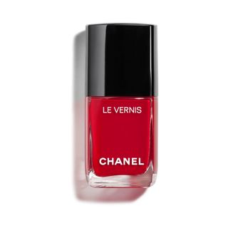 Chanel + Le Vernis Longwear Nail Colour in 528