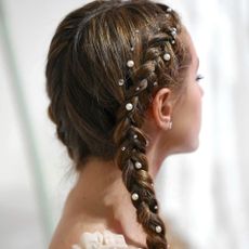 new-years-hairstyles-284075-1574828646748-square