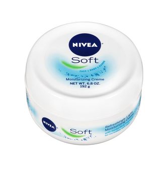 Nivea + Soft Moisturizing Crème