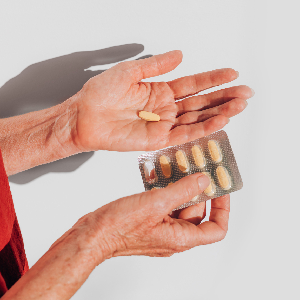 The 3 Best Multivitamins for Women Over 40 | Who What Wear