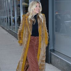 celebrity-coat-and-boot-outfits-284374-1576144243166-square