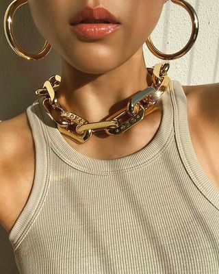 best-chain-necklaces-284416-1621547227595-image
