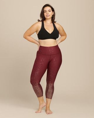 Beyond Yoga + Red Alloy Ombre High-Waisted Midi Leggings