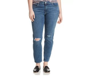 Levi's + 311 Shaping Skinny Jeans in Medium Blue