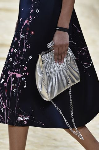 handbag-trends-2020-284544-1576619866314-main