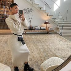kylie-jenner-wearing-cos-284711-1578413243024-square