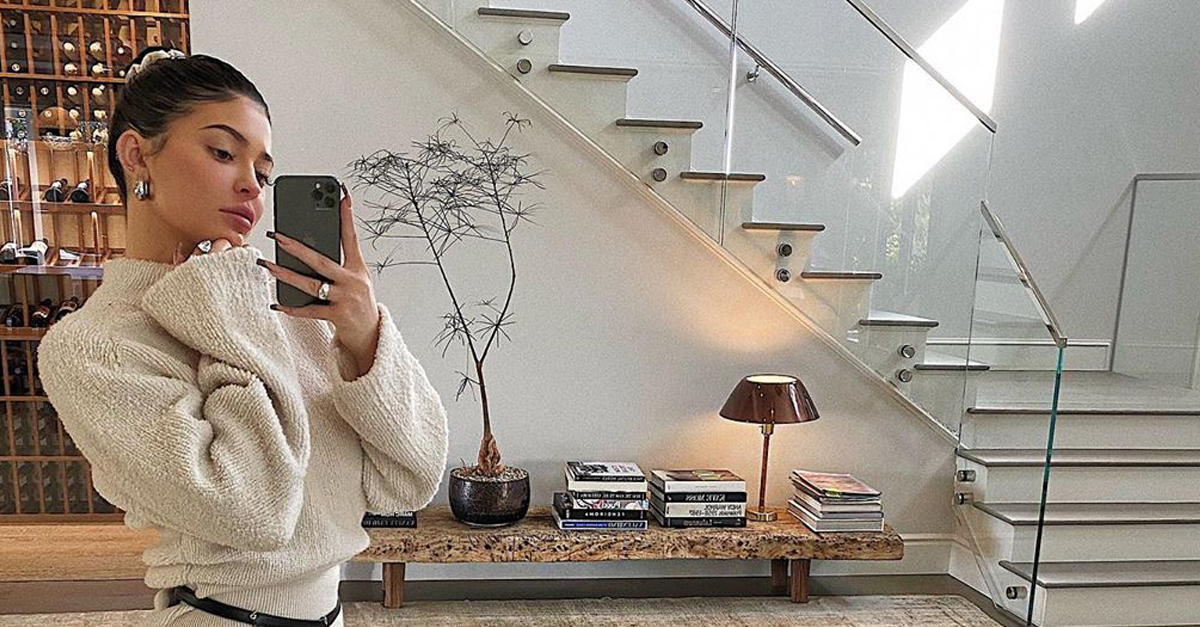 Kylie Jenner Just Found the Coolest Jumper Dress in COS | Who What Wear