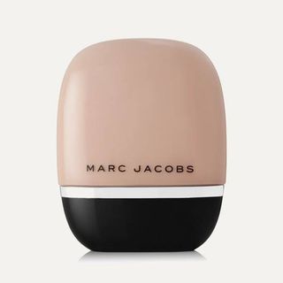 Marc Jacobs Beauty + Shameless Youthful Look 24 Hour Foundation SPF25