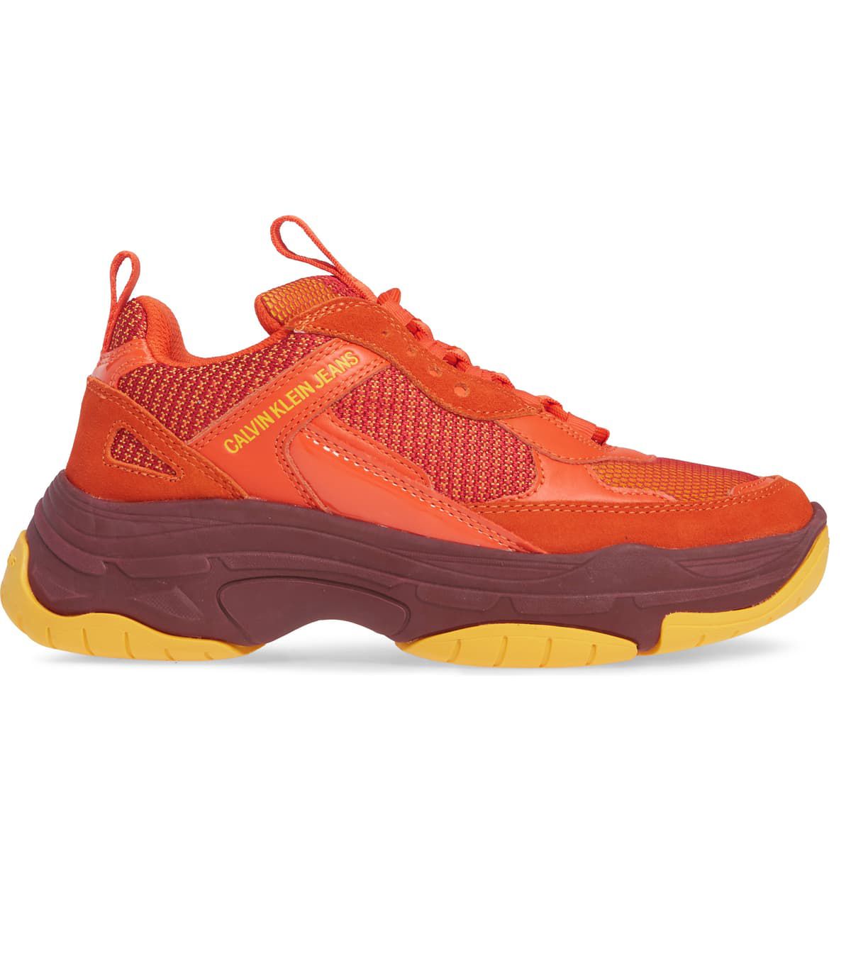 trendy sneakers 2020