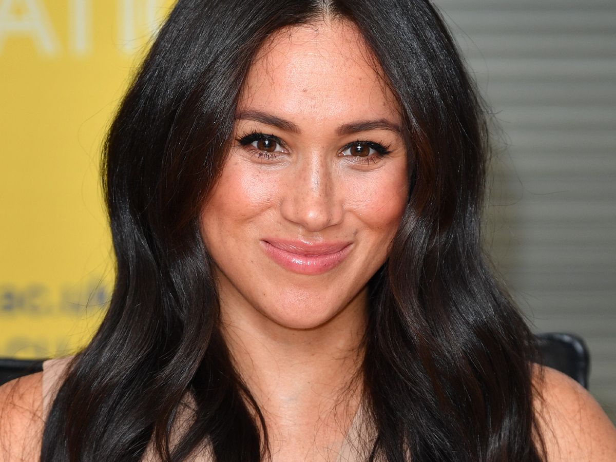 10 Royally Banned Beauty Trends Meghan Markle Can Wear Now | Who What Wear