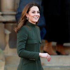 kate-middleton-needle-and-thread-284981-1579601150323-square