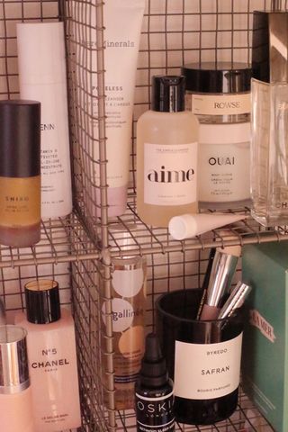 how-to-organise-beauty-products-285004-1579704119840-main