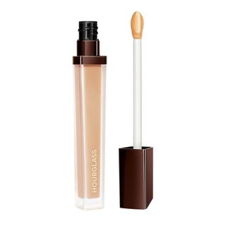 Hourglass + Vanish Airbrush Concealer