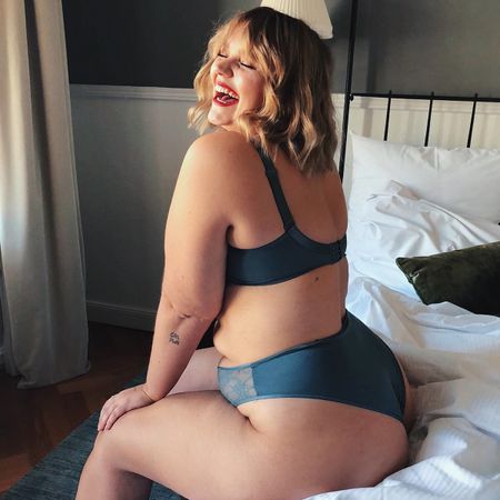 la-perla-lingerie-285071-1579869633609-square