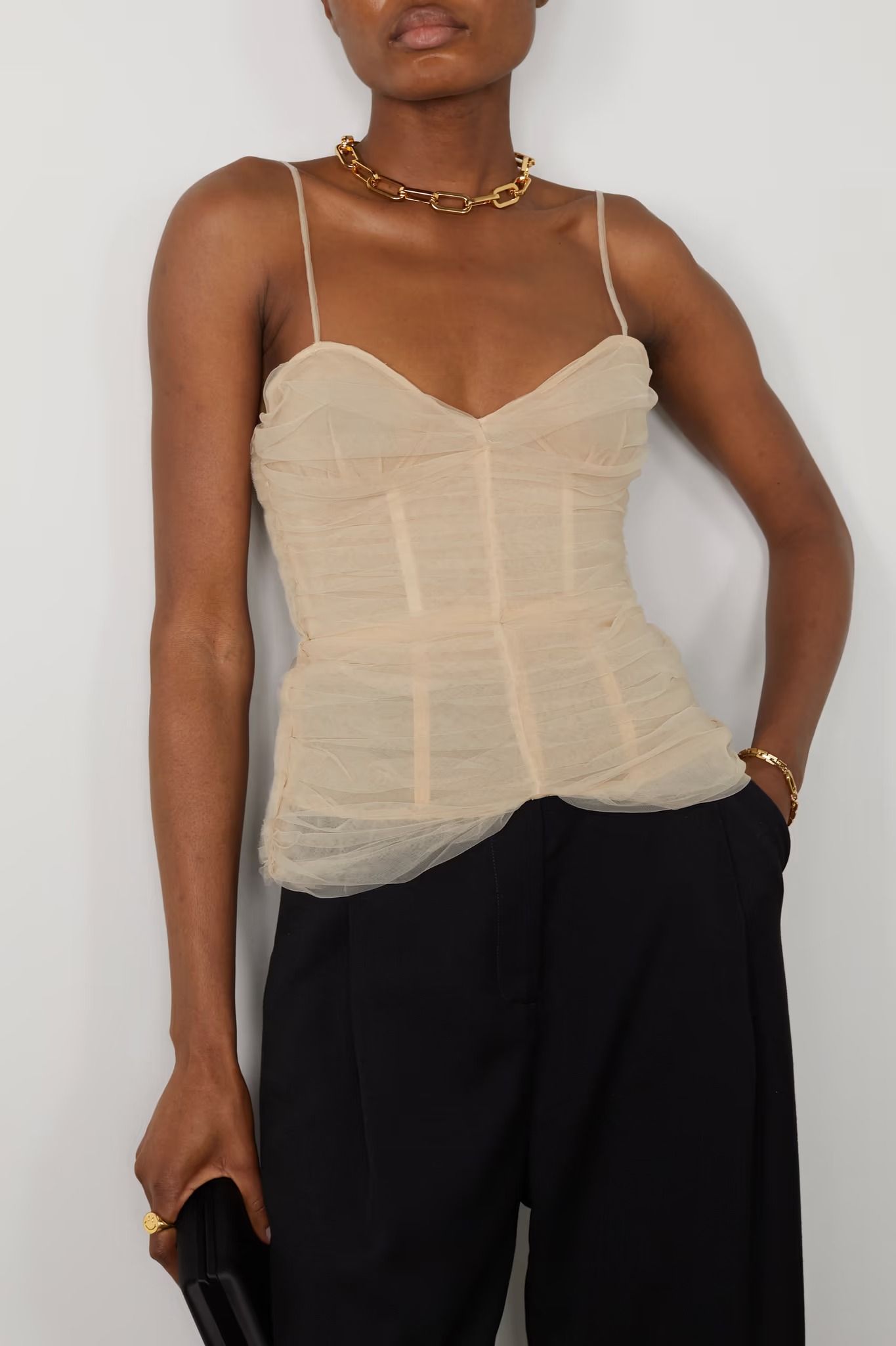 The Only 8 Vintage Fashion Trends That Matter in 2022 | Who What Wear