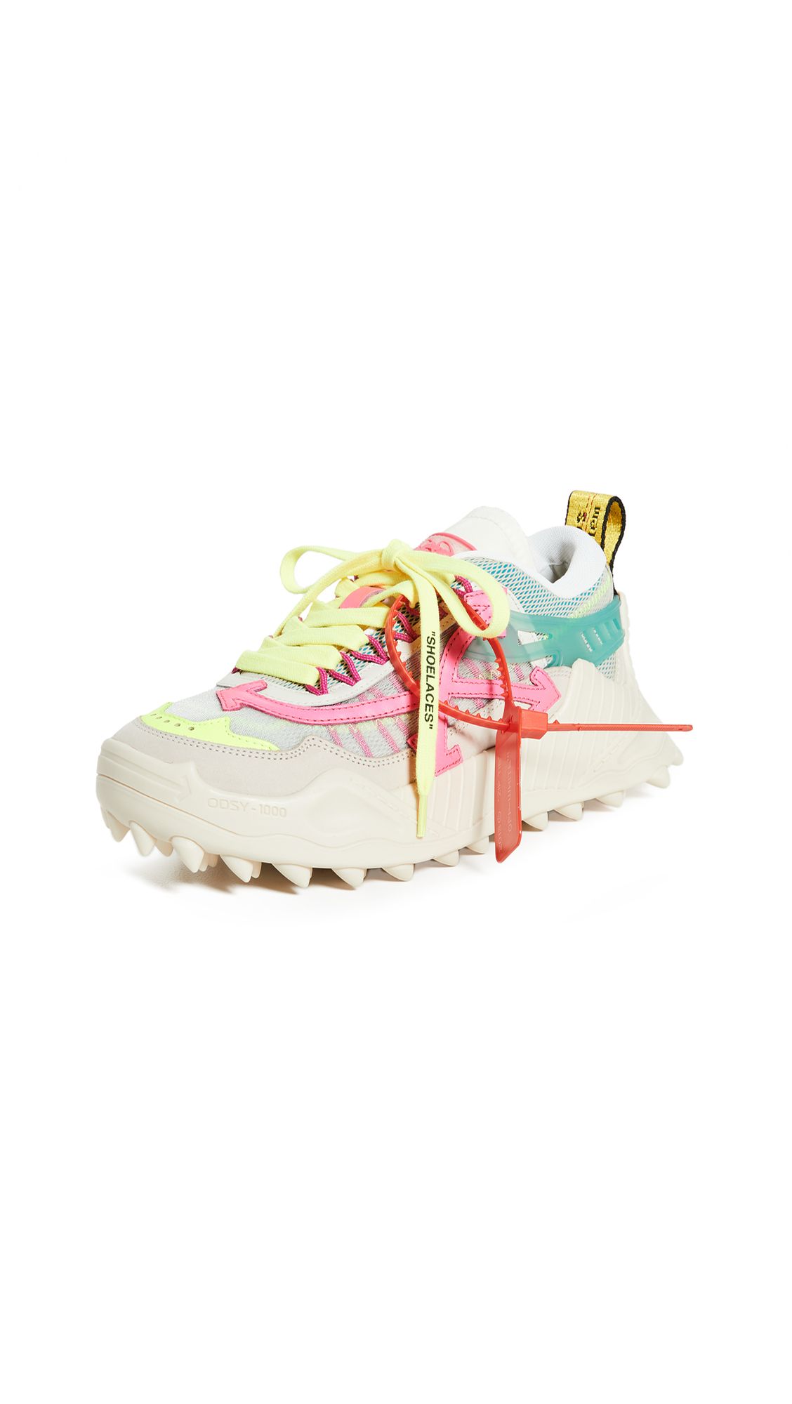 trendy sneakers 2020